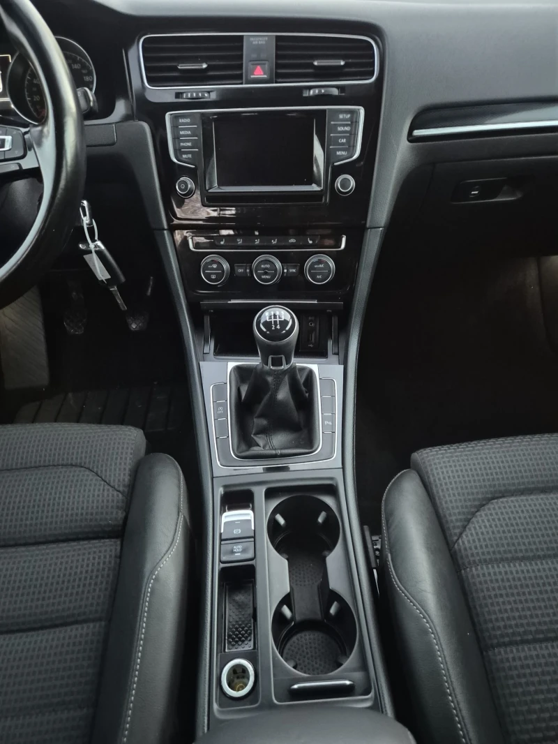 VW Golf Variant 1, 6TDI - Hi line, снимка 9 - Автомобили и джипове - 52504561