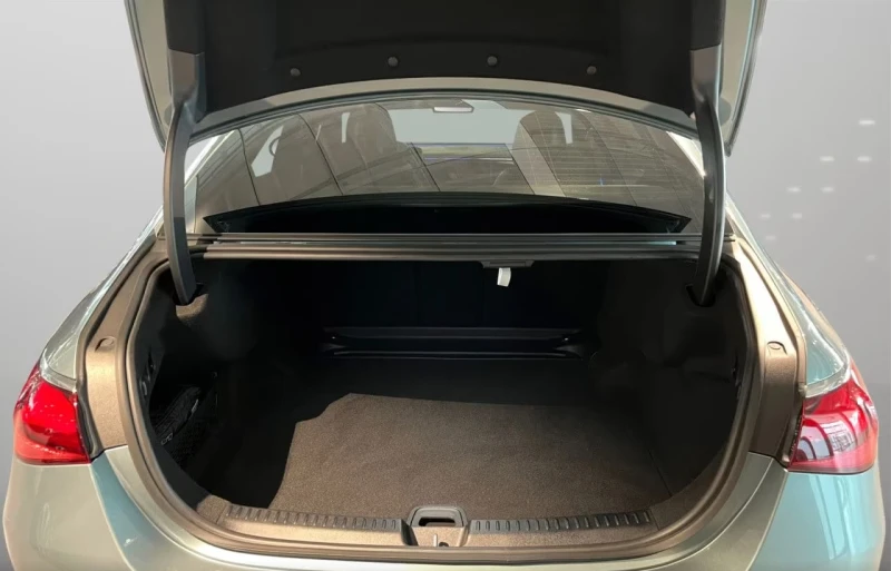 Mercedes-Benz E 200 /AMG Adv+ /360 /Distr/Burm4D/21&#34;, снимка 8 - Автомобили и джипове - 52646807