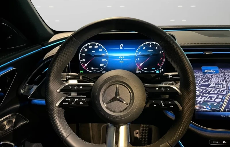 Mercedes-Benz E 200 /AMG Adv+ /360 /Distr/Burm4D/21&#34;, снимка 5 - Автомобили и джипове - 52646807