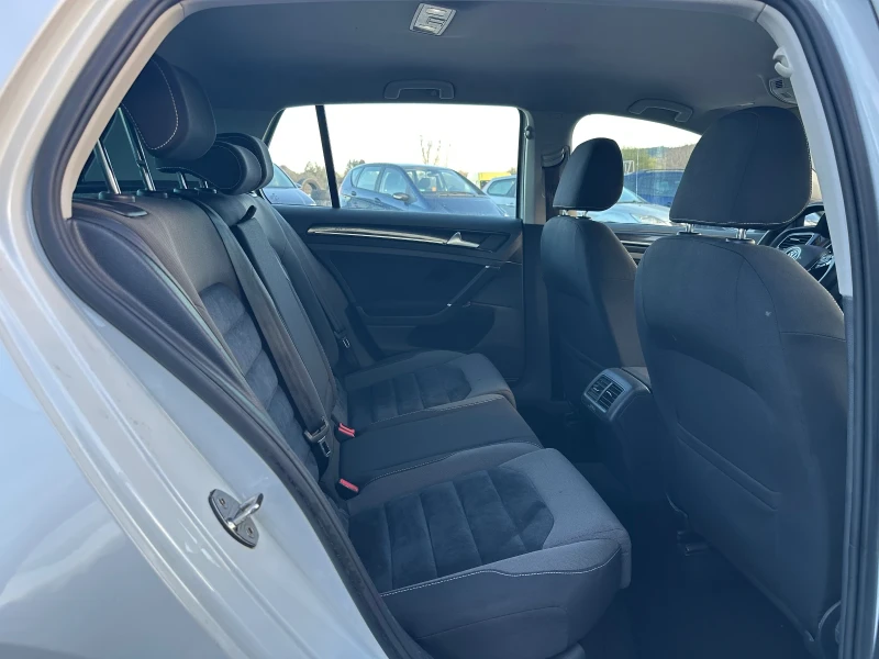VW Golf 2.0TDI AVTOMATIK FULL, снимка 12 - Автомобили и джипове - 52777605