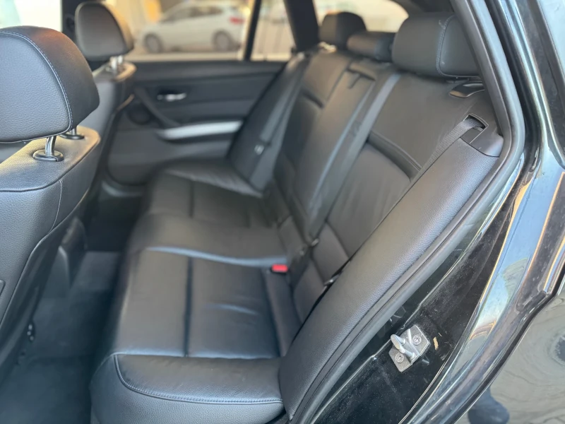 BMW 330 xd, снимка 11 - Автомобили и джипове - 52805692