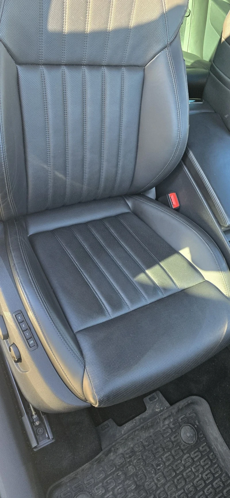 Skoda Superb 1.8 tsi L&K, снимка 16 - Автомобили и джипове - 52867001