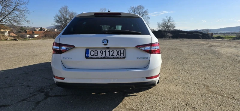 Skoda Superb 1.8 tsi L&K, снимка 4 - Автомобили и джипове - 52867001
