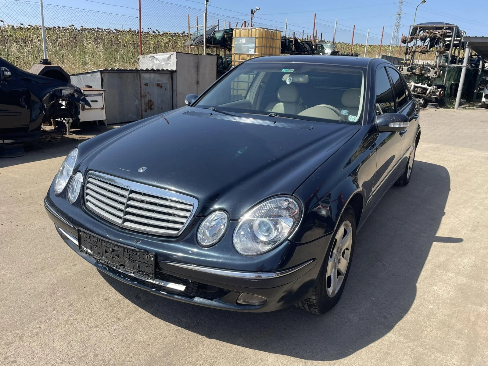 Mercedes-Benz E 220 2.2 - изображение 4