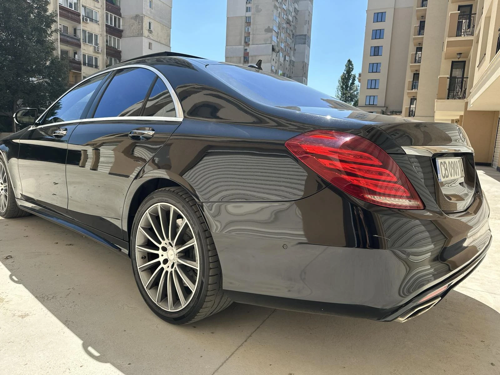 Mercedes-Benz S 500 4MATIC AMG LINE.BURMESTER 3D/3XTV/NIGHTV/360*  - изображение 5
