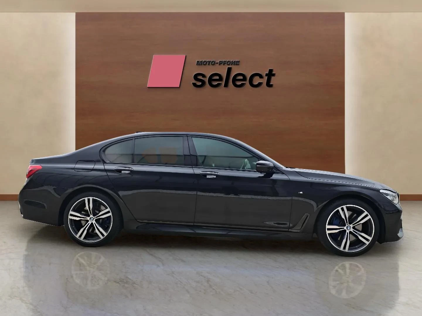 BMW 740 4D - изображение 4