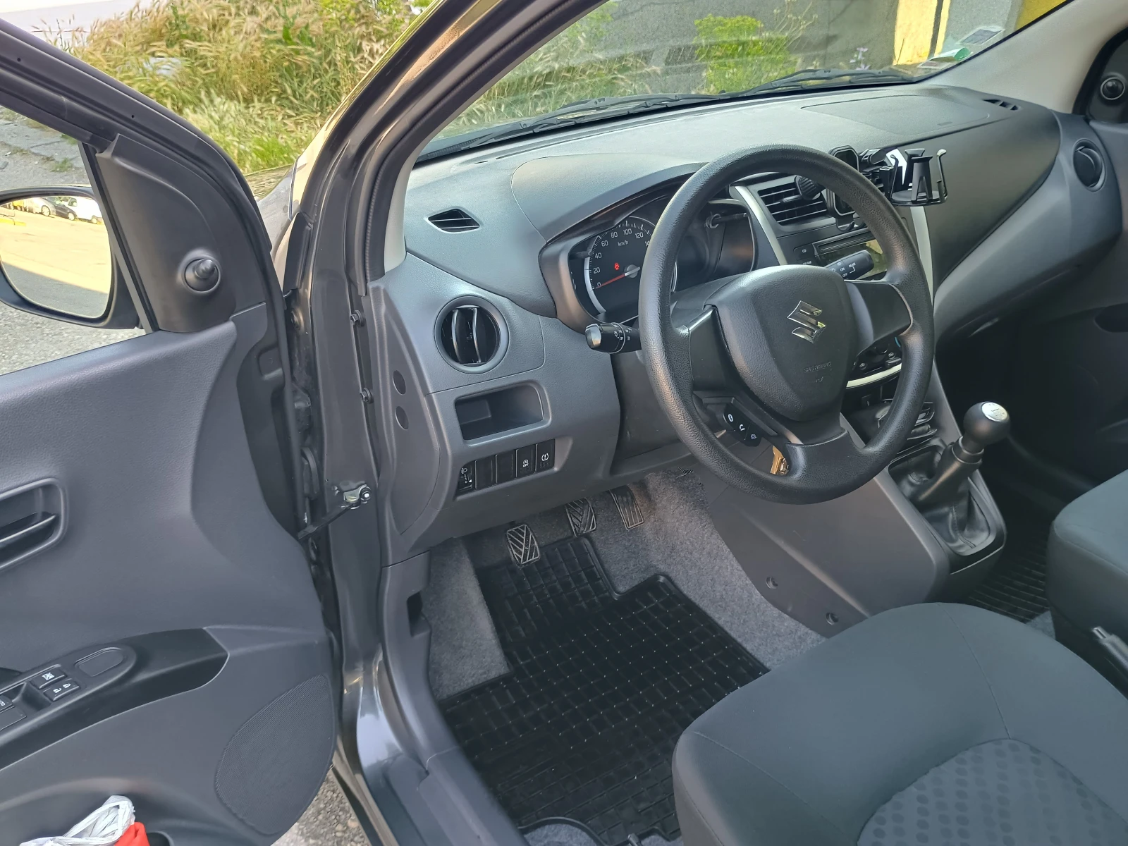 Suzuki Celerio 1.0i 85000km - изображение 6