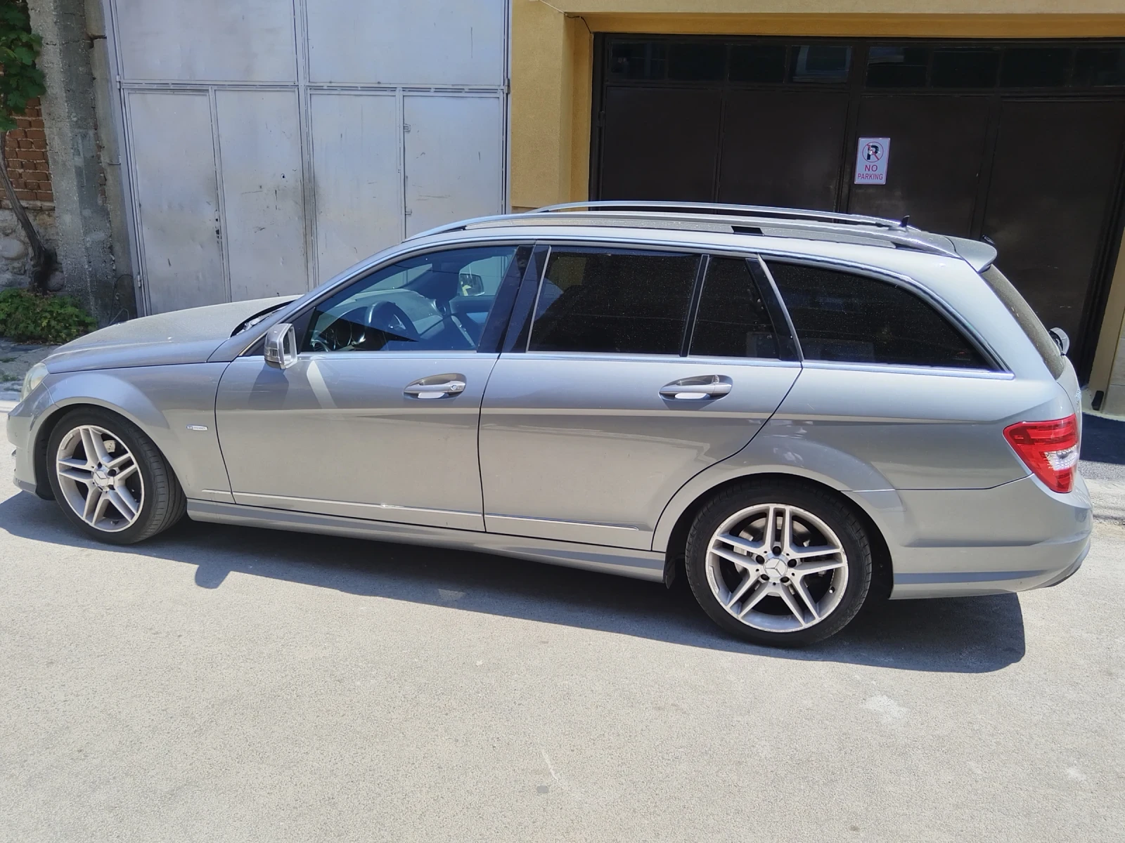 Mercedes-Benz C 220  - изображение 10