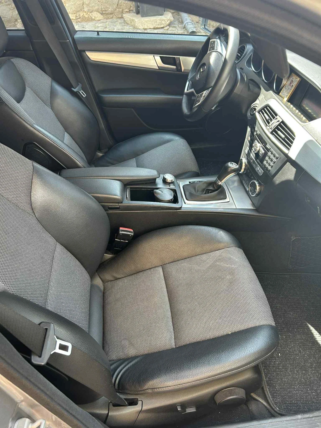Mercedes-Benz C 220  - изображение 6