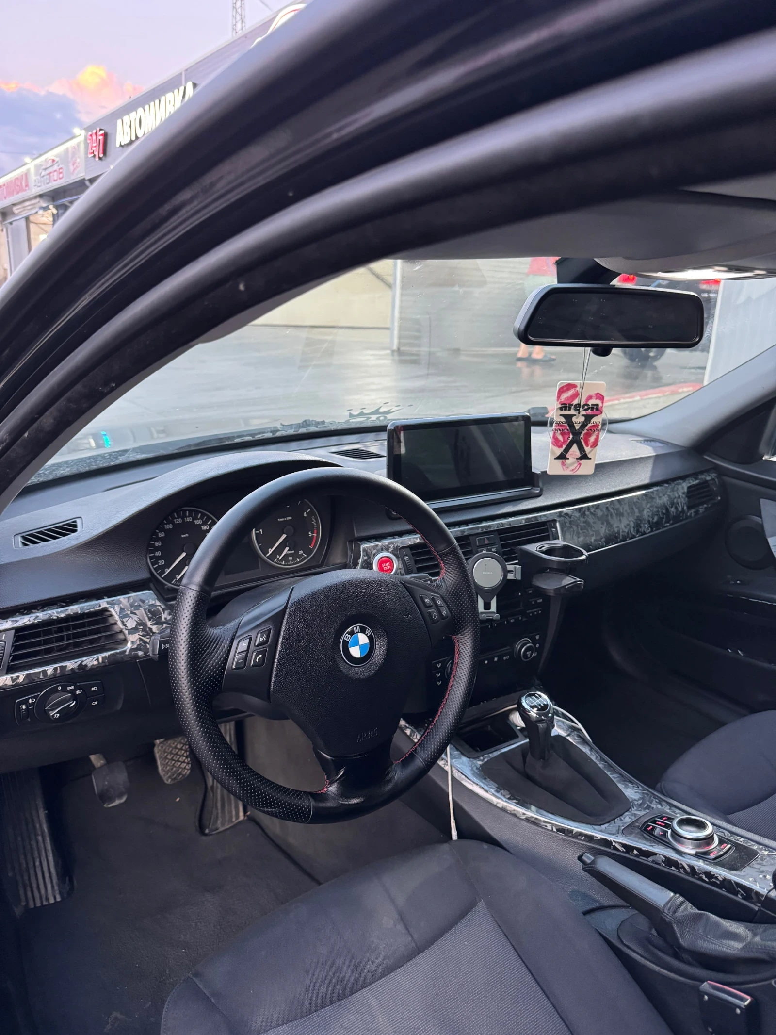 BMW 320 2.0 - изображение 7