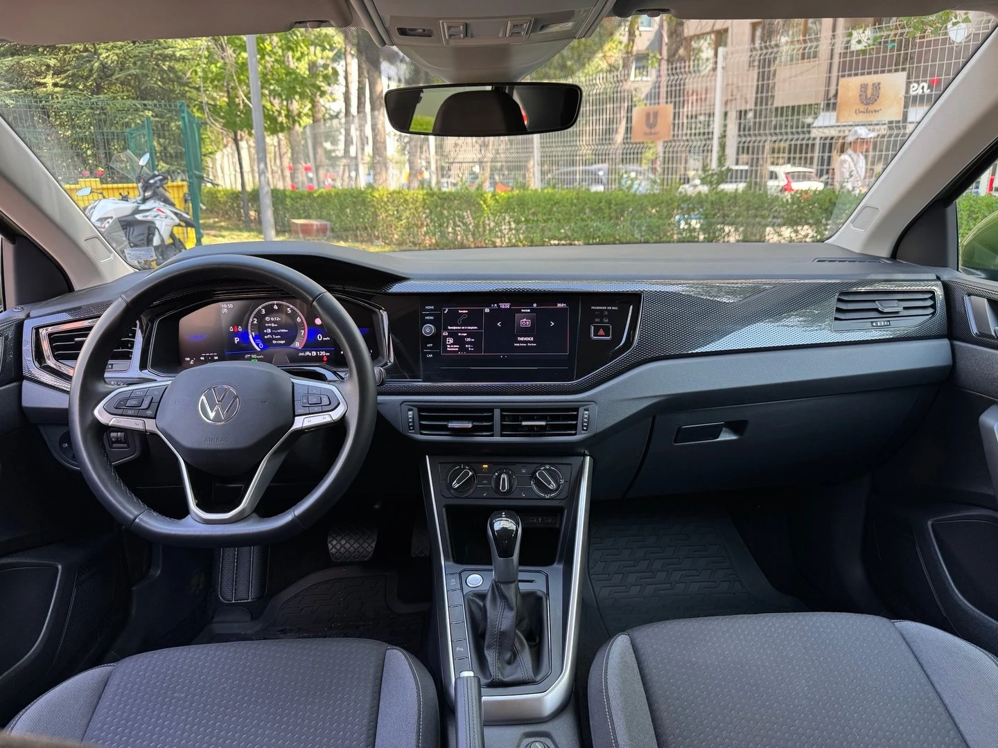 VW Taigo 1.0 LIFE DSG 85kw | Mobile.bg � ����������� 9