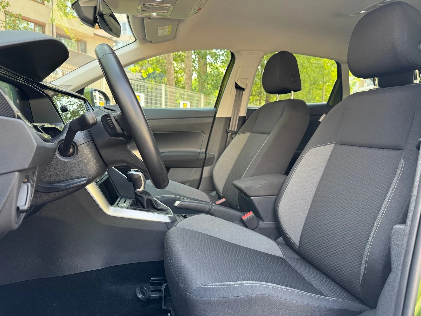 VW Taigo 1.0 LIFE DSG 85kw | Mobile.bg � ����������� 8