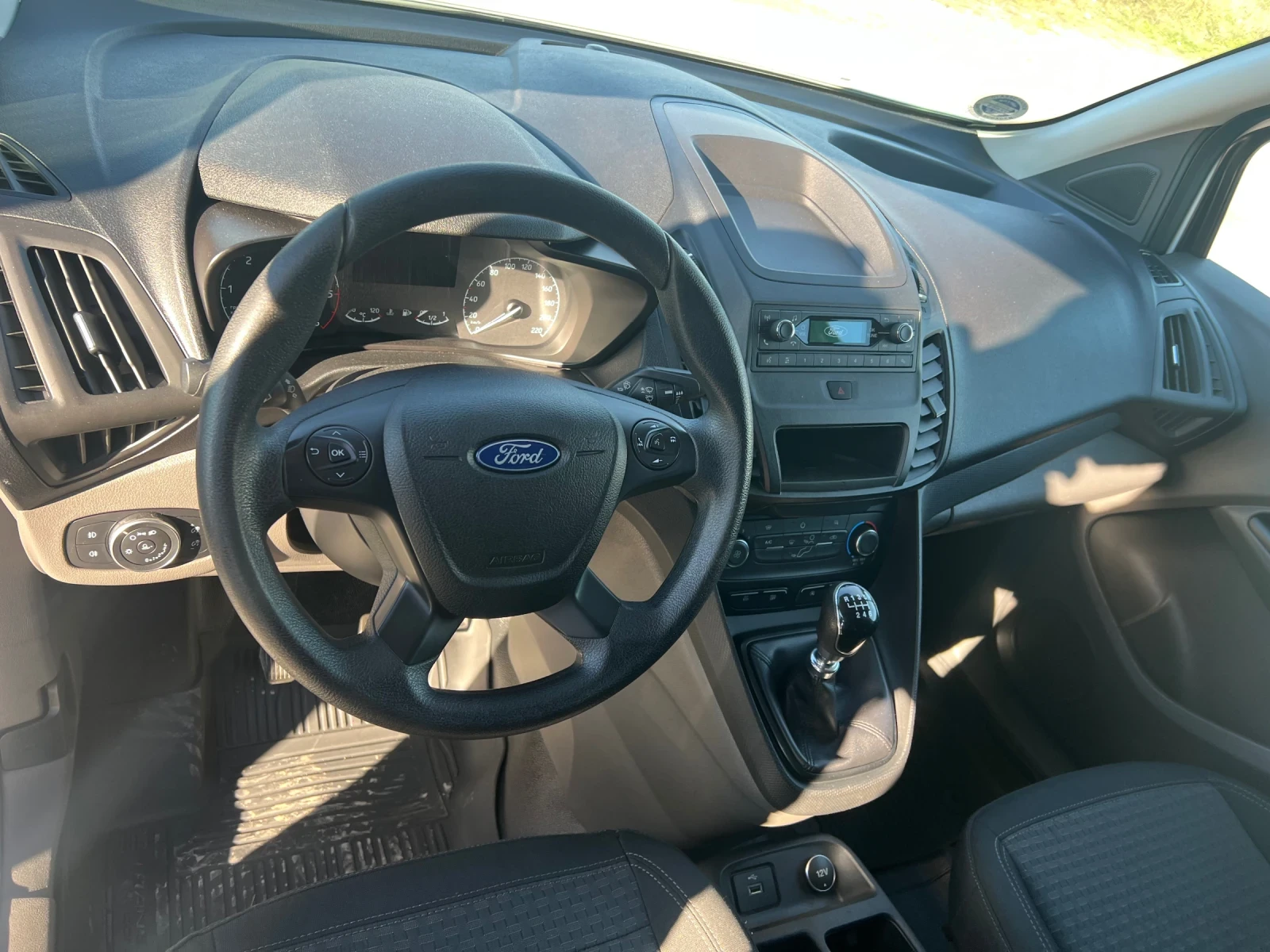 Ford Connect 1.5tdci-Maxi-Klima - изображение 10