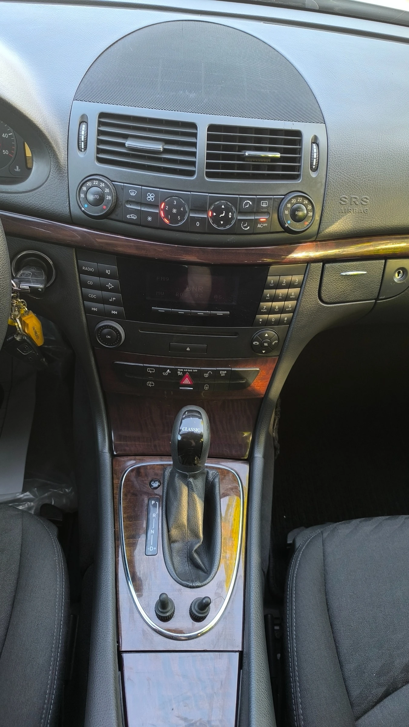 Mercedes-Benz E 270 (10% �������� �� ������) | Mobile.bg � ����������� 15