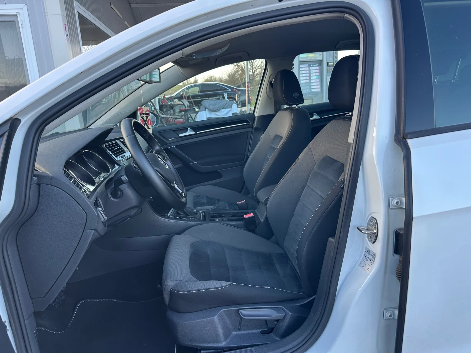 VW Golf 2.0TDI AVTOMATIK FULL | Mobile.bg � ����������� 11