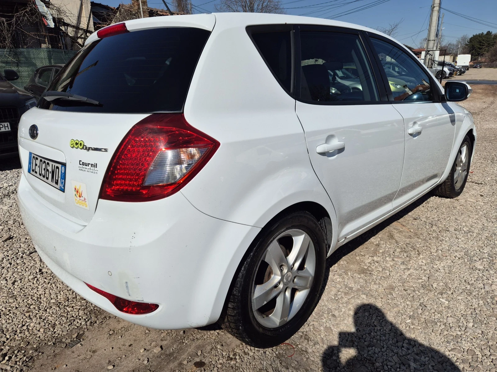 Kia Ceed 1.6D 90кс ХЕЧБЕК!!!, снимка 5 - Автомобили и джипове - 53904738