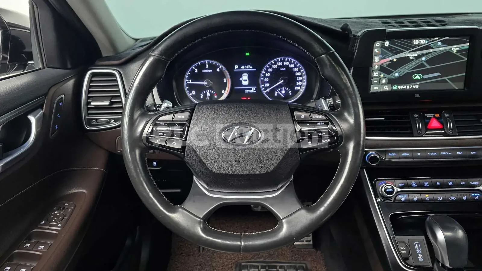 Hyundai Grandeur, снимка 13 - Автомобили и джипове - 54231110