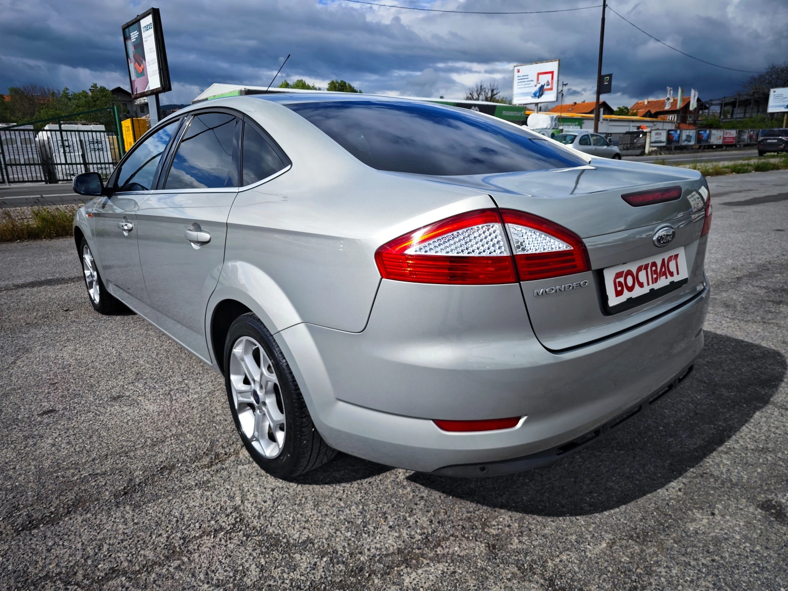 Ford Mondeo 2.0 Нова ! 44000 км. , снимка 3 - Автомобили и джипове - 54663162