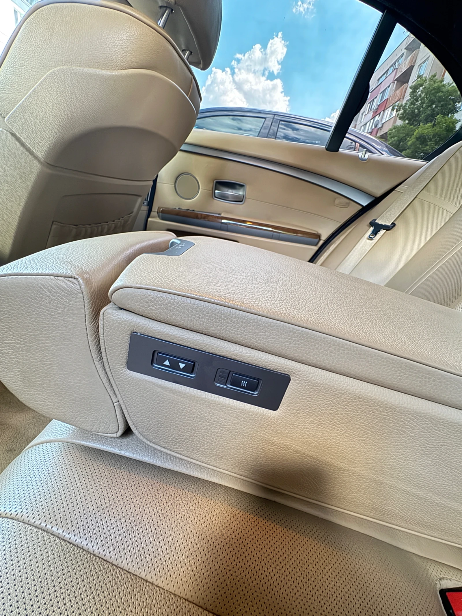 BMW 730, снимка 12 - Автомобили и джипове - 54721217