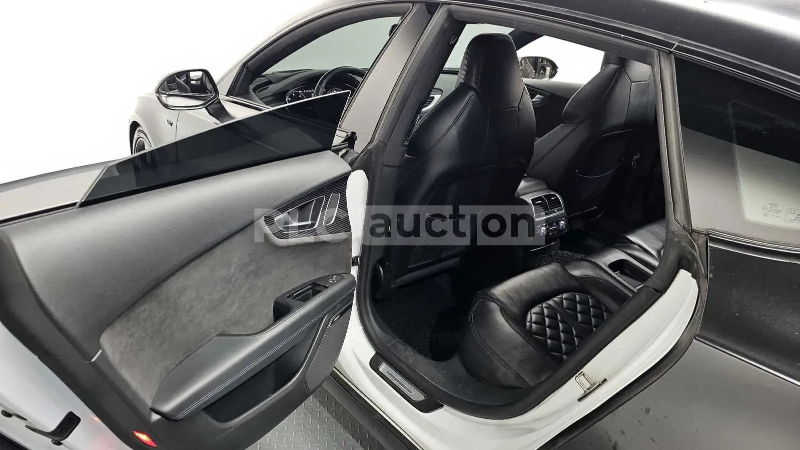 Audi A7 3.0BI-TDI COMPETITION S LINE, снимка 15 - Автомобили и джипове - 55276827