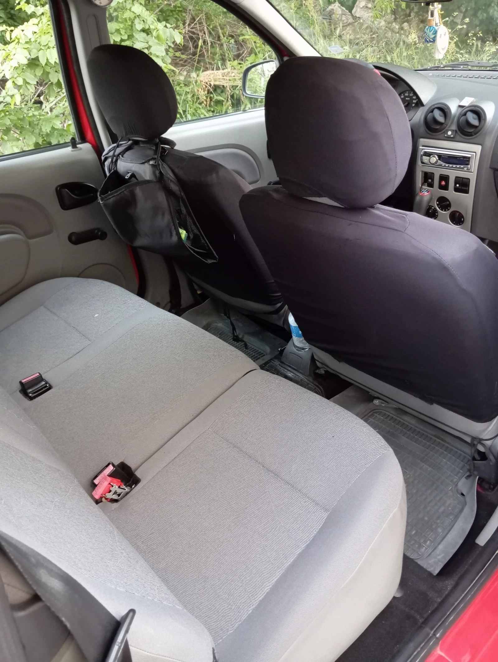 Dacia Logan 1.4 бензин -газ, снимка 6 - Автомобили и джипове - 55323956