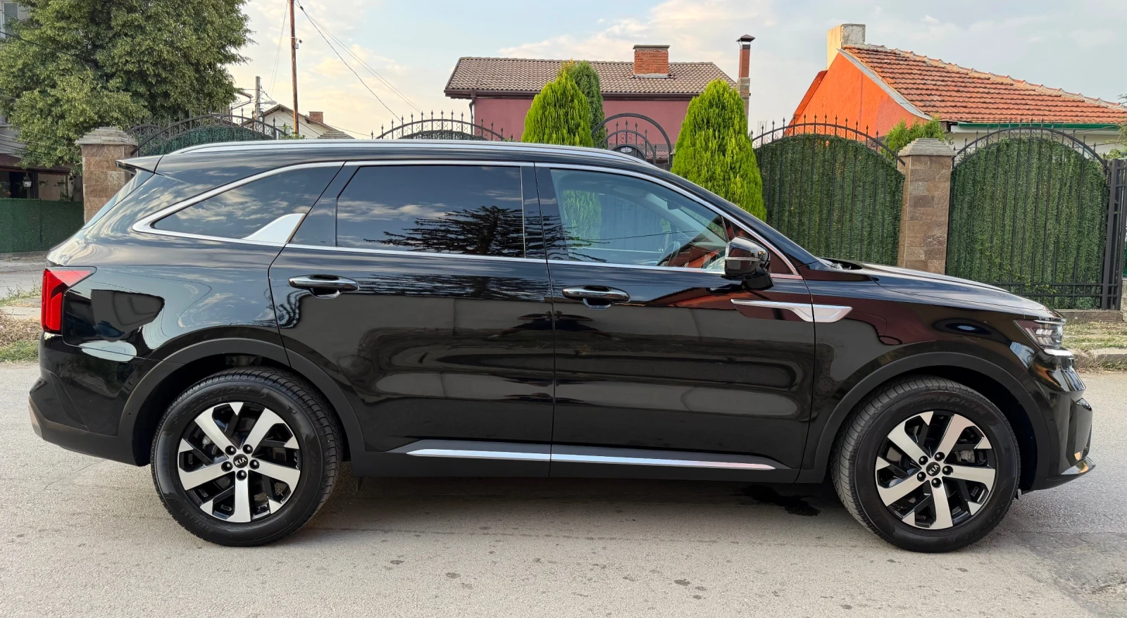 Kia Sorento 2, 2 CRDI 4X4 STYLE Внос Швейцария, снимка 7 - Автомобили и джипове - 55565424