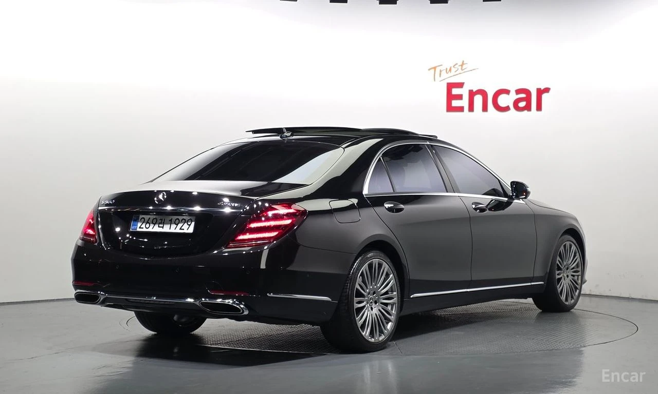 Mercedes-Benz S 560 L* 4MATIC* BURMESTER* ОБДУХВАНЕ* МАСАЖ* , снимка 2 - Автомобили и джипове - 56073556