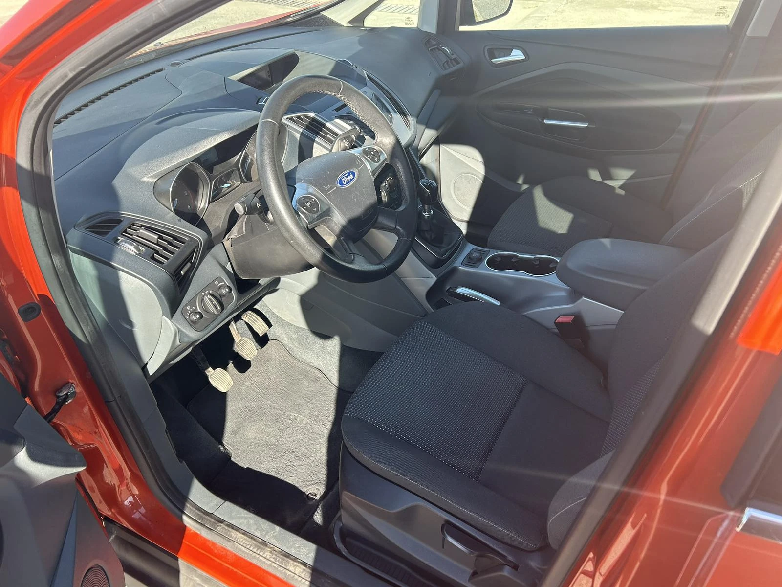 Ford C-max 1.6TDCI 7������ | Mobile.bg � ����������� 7