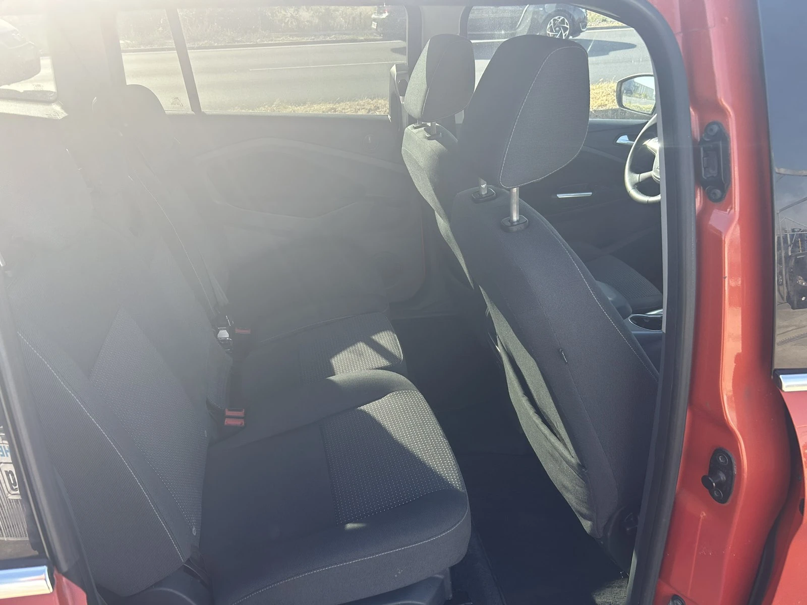 Ford C-max 1.6TDCI 7������ | Mobile.bg � ����������� 9