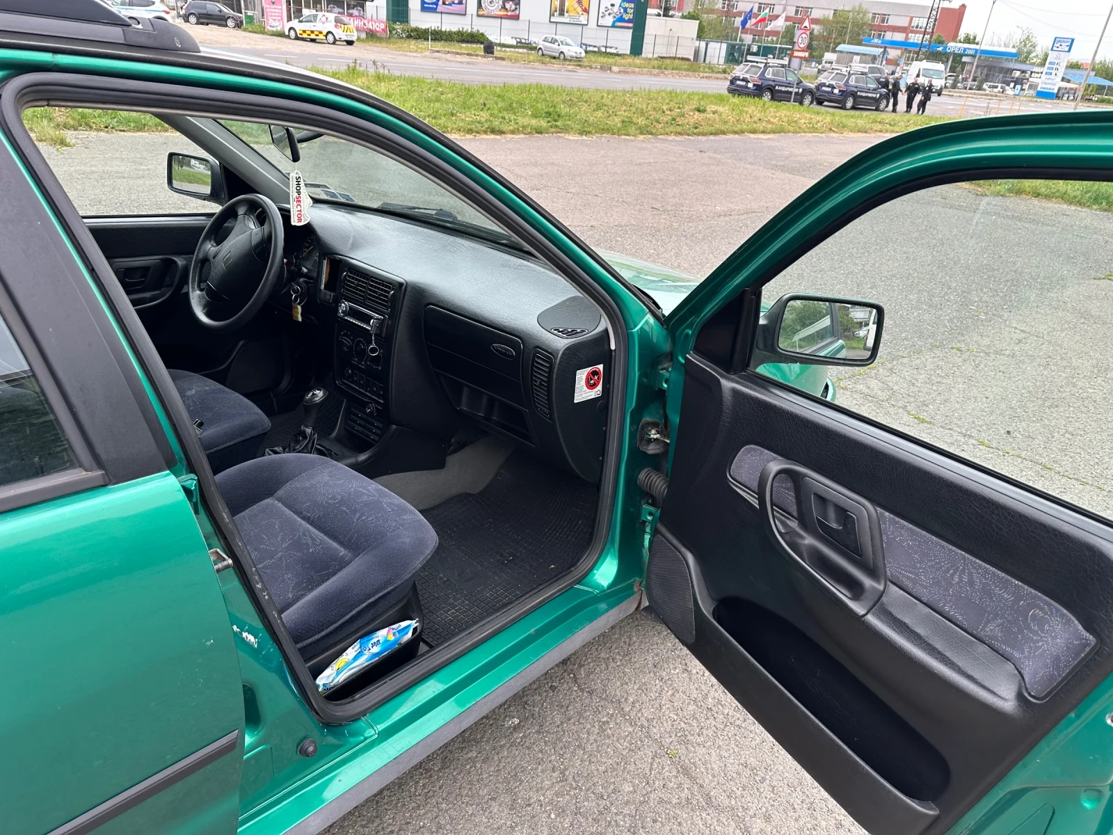 Seat Vario, снимка 6 - Автомобили и джипове - 56510418