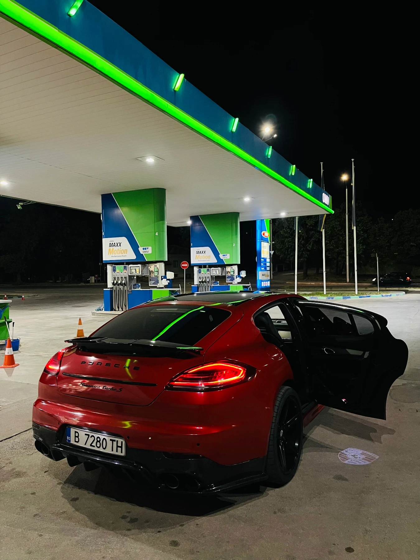 Porsche Panamera Turbo 