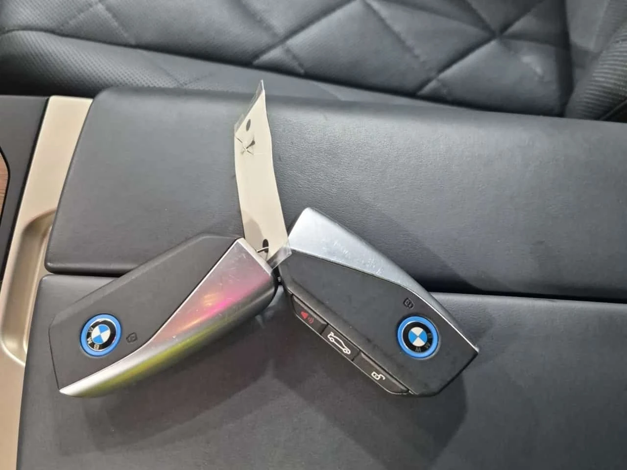 BMW iX * Xdrive40 * CARFAX * 2 ����� * 360 *  | Mobile.bg � ����������� 9