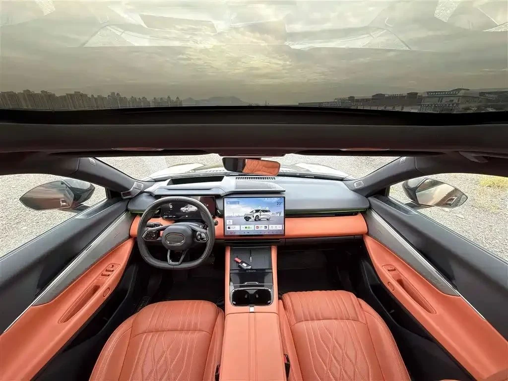 LynkCo 08, снимка 10 - Автомобили и джипове - 56689876