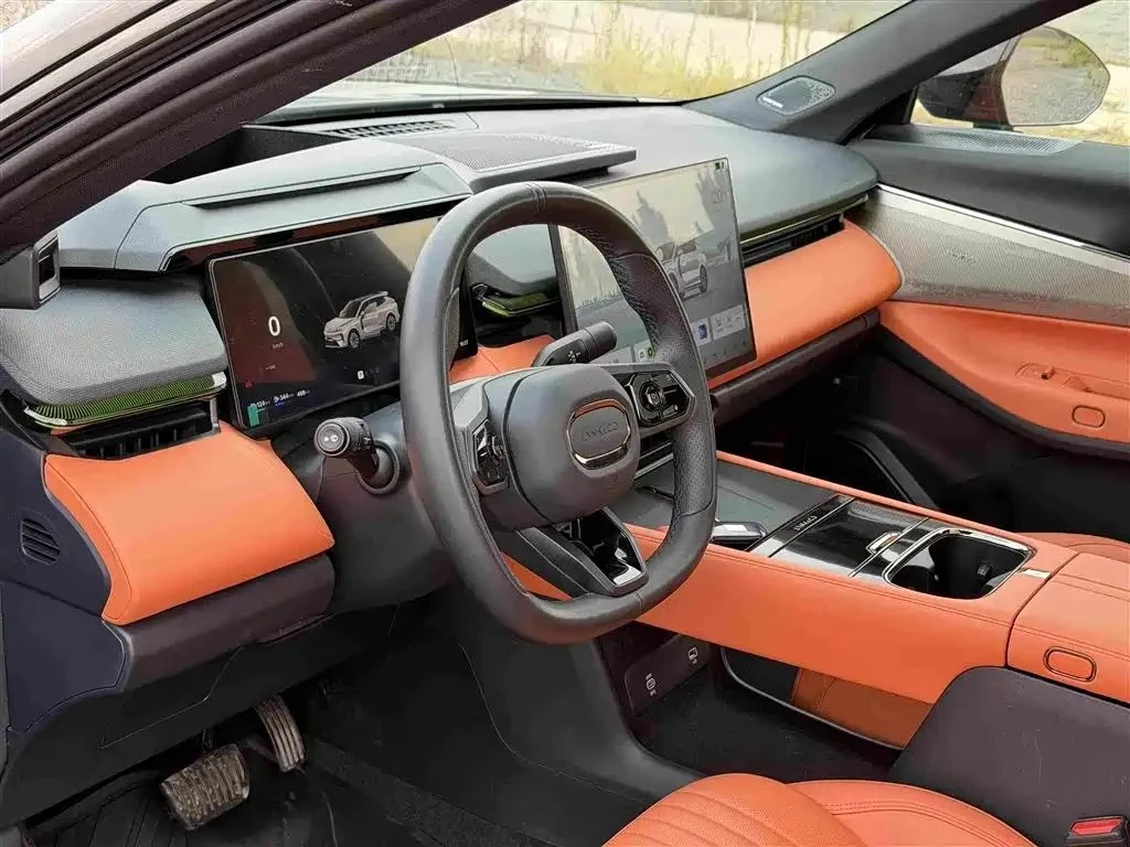 LynkCo 08, снимка 13 - Автомобили и джипове - 56689876