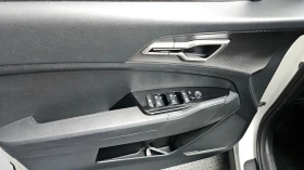 Kia Sportage 1.6 Turbo 2WD Trendy | АДАПТИВЕН КРУИЗ| NAVI| КОЖА, снимка 16