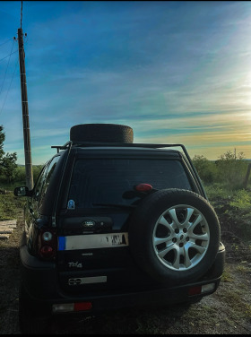 Land Rover Freelander 2.0, снимка 4 - Автомобили и джипове - 45168591