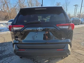 Toyota Rav4 * XLE * CARFAX * ПАНОРАМА * KEYLESS * ПОДГРЕВИ * , снимка 4 - Автомобили и джипове - 53640044