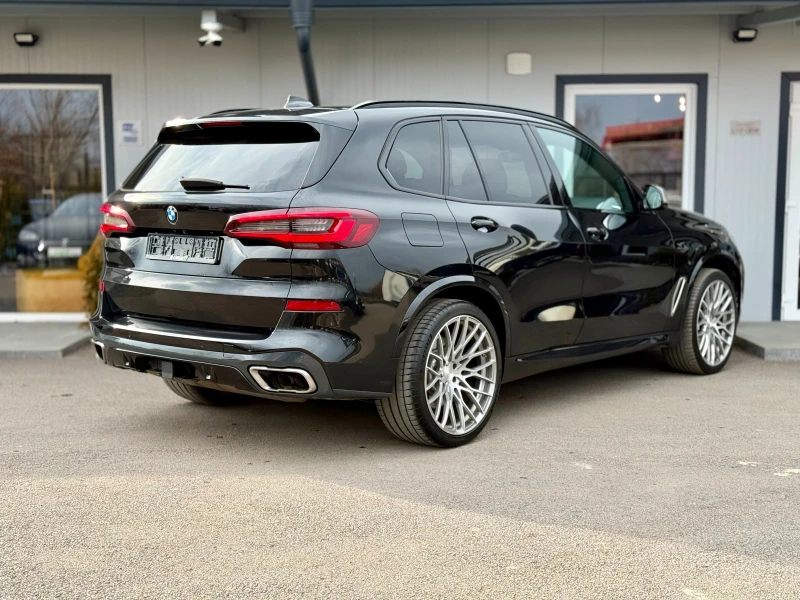 BMW X5 * M50i* Individual* FULL* 4.4BiTubro* Swarovski, снимка 5 - Автомобили и джипове - 49358058