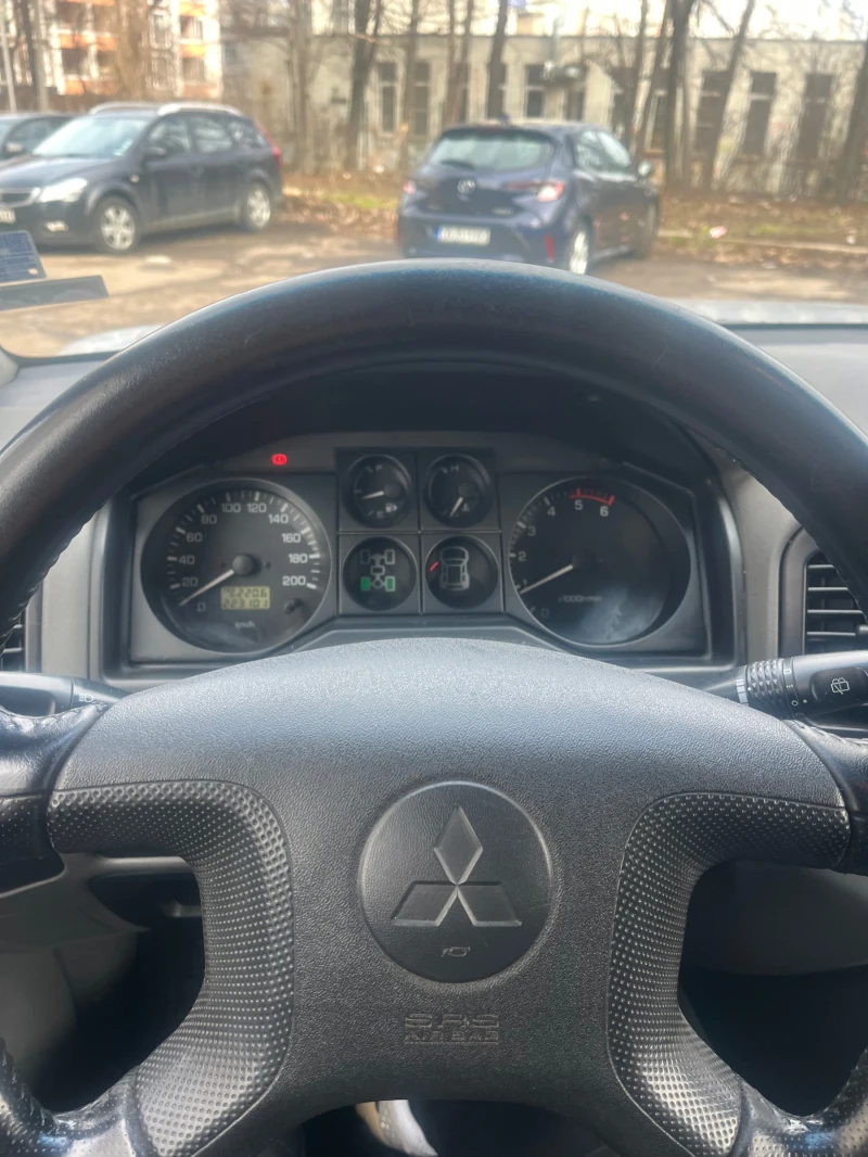 Mitsubishi Pajero 2.5TDI, снимка 7 - Автомобили и джипове - 52403848