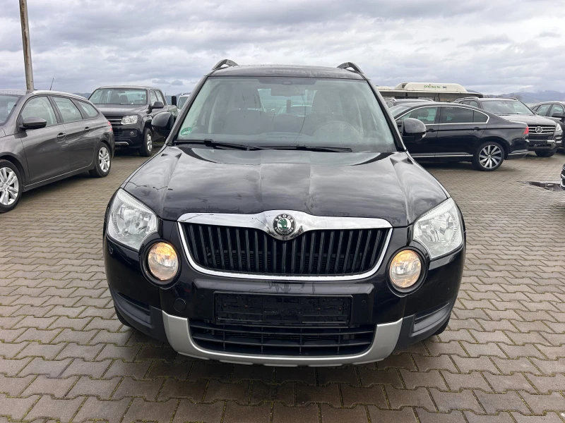 Skoda Yeti 2.0TDI 4X4 AVTOMAT/NAVI/PANORAMA EURO 5, снимка 3 - Автомобили и джипове - 52662569