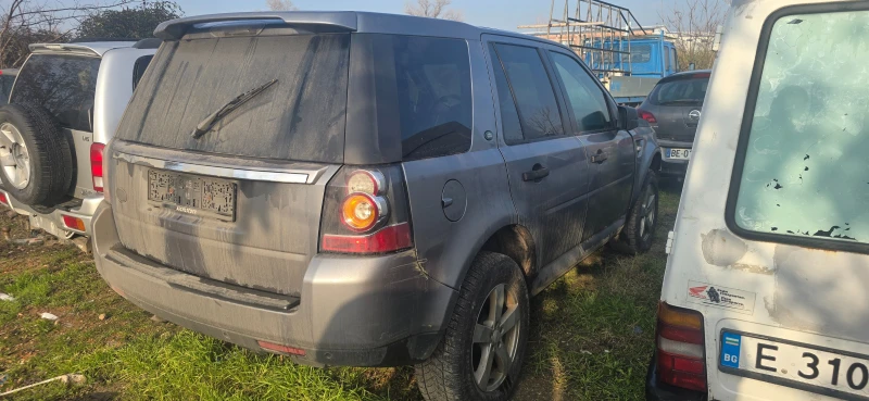 Land Rover Freelander 2.2D 150кс, снимка 3 - Автомобили и джипове - 52886035