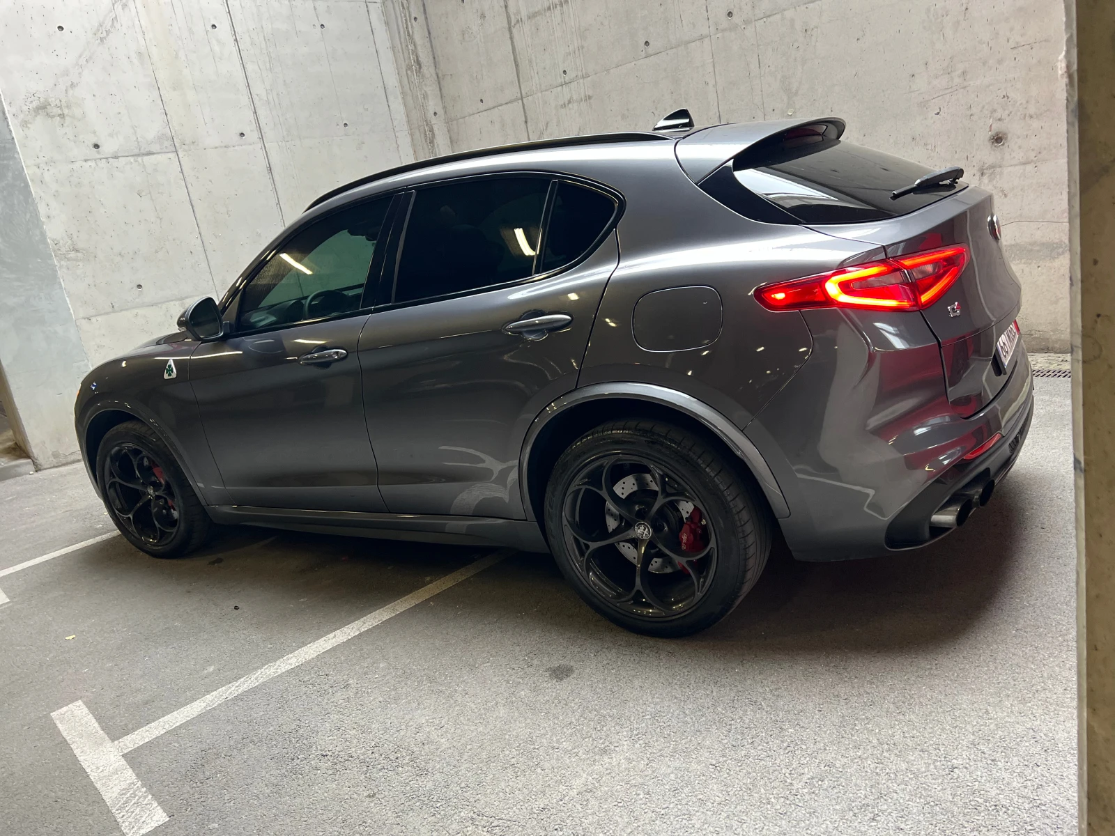 Alfa Romeo Stelvio Quadrifoglio 2.9 V6 Q4 - изображение 3