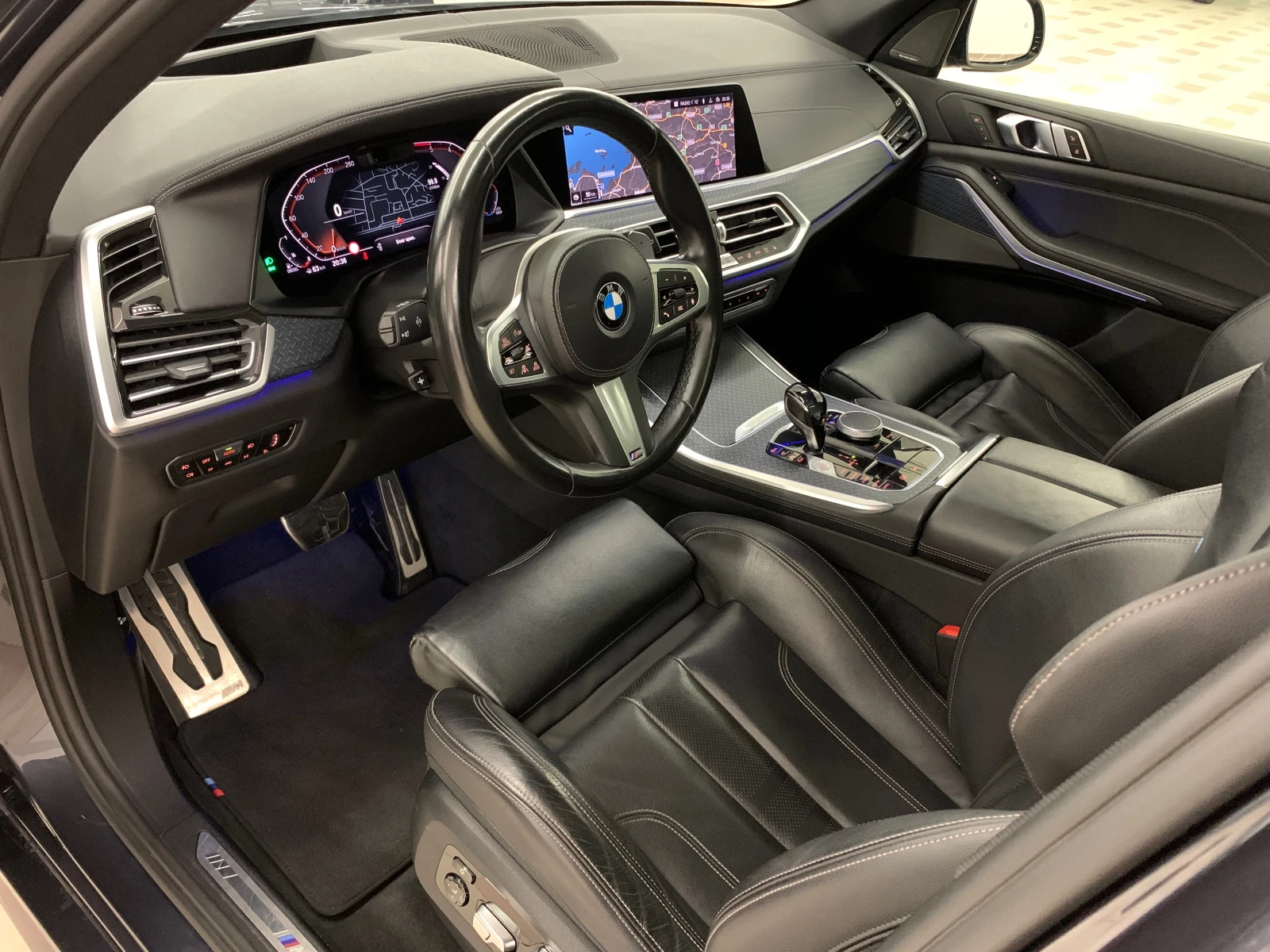 BMW X5 FULL-M-PAK /LASER/MAGIC SKY/360cam/DISTR/HUD/ - изображение 9