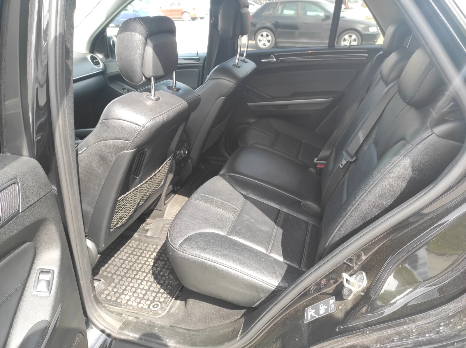 Mercedes-Benz ML 55 AMG 5.5 AMG - изображение 6