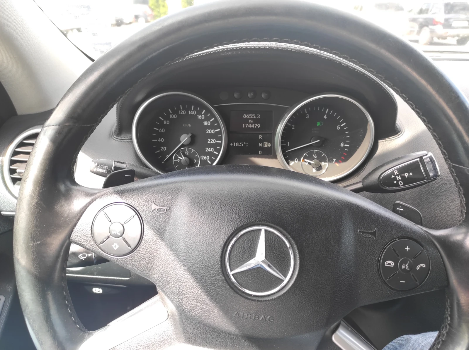 Mercedes-Benz ML 55 AMG 5.5 AMG - изображение 10