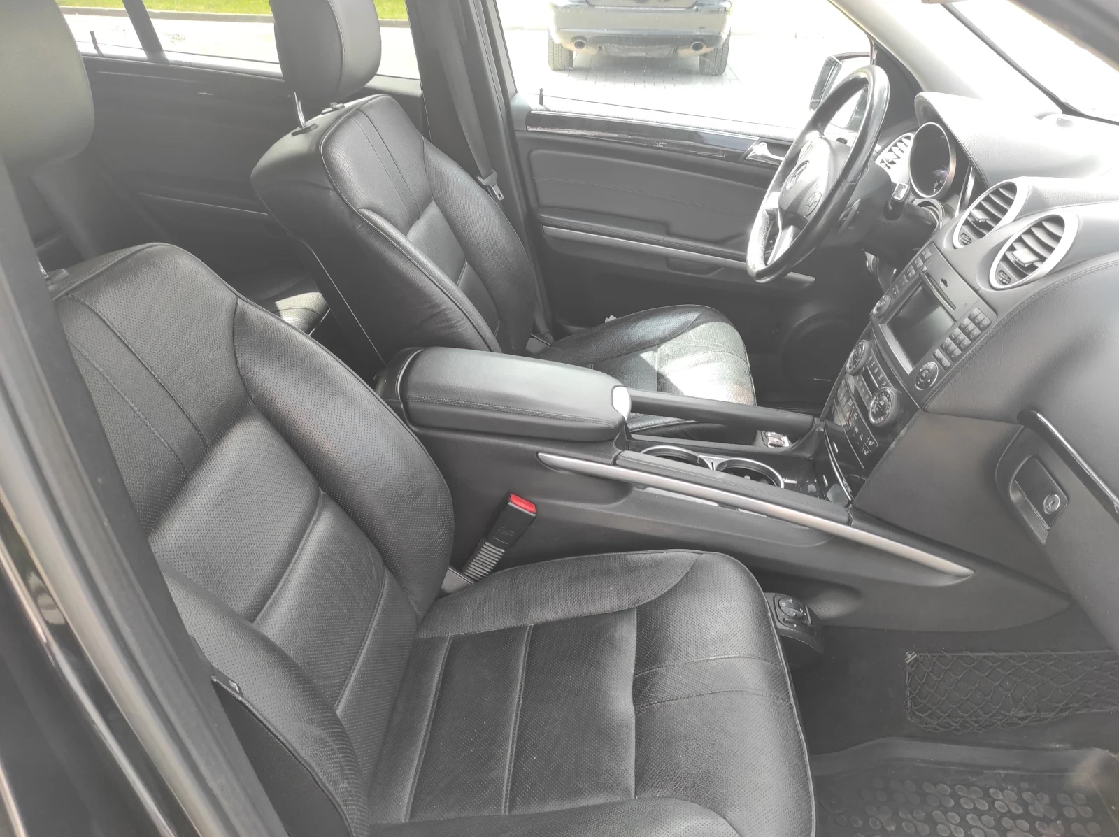 Mercedes-Benz ML 55 AMG 5.5 AMG - изображение 8