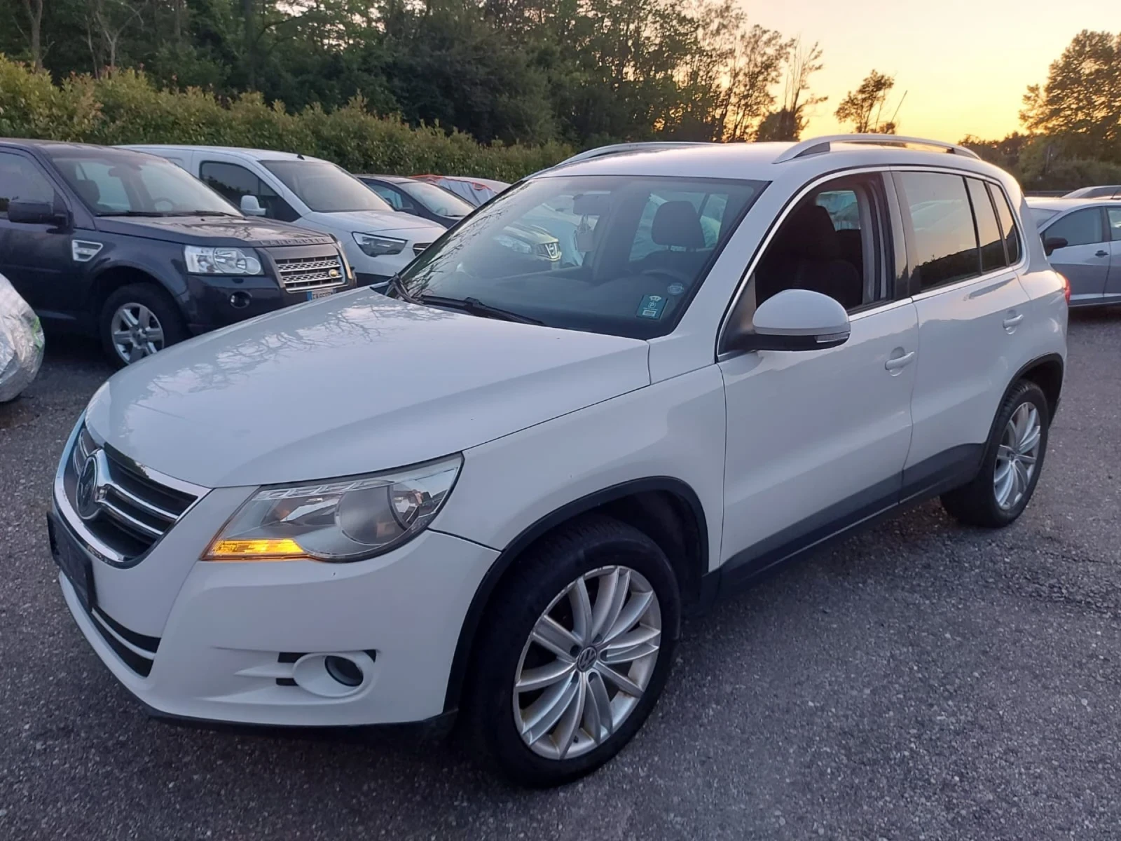 VW Tiguan ОЧАКВАН ВНОС ИТАЛИЯ/2.0TDI..АВТОМАТИК/4Х4 - изображение 2