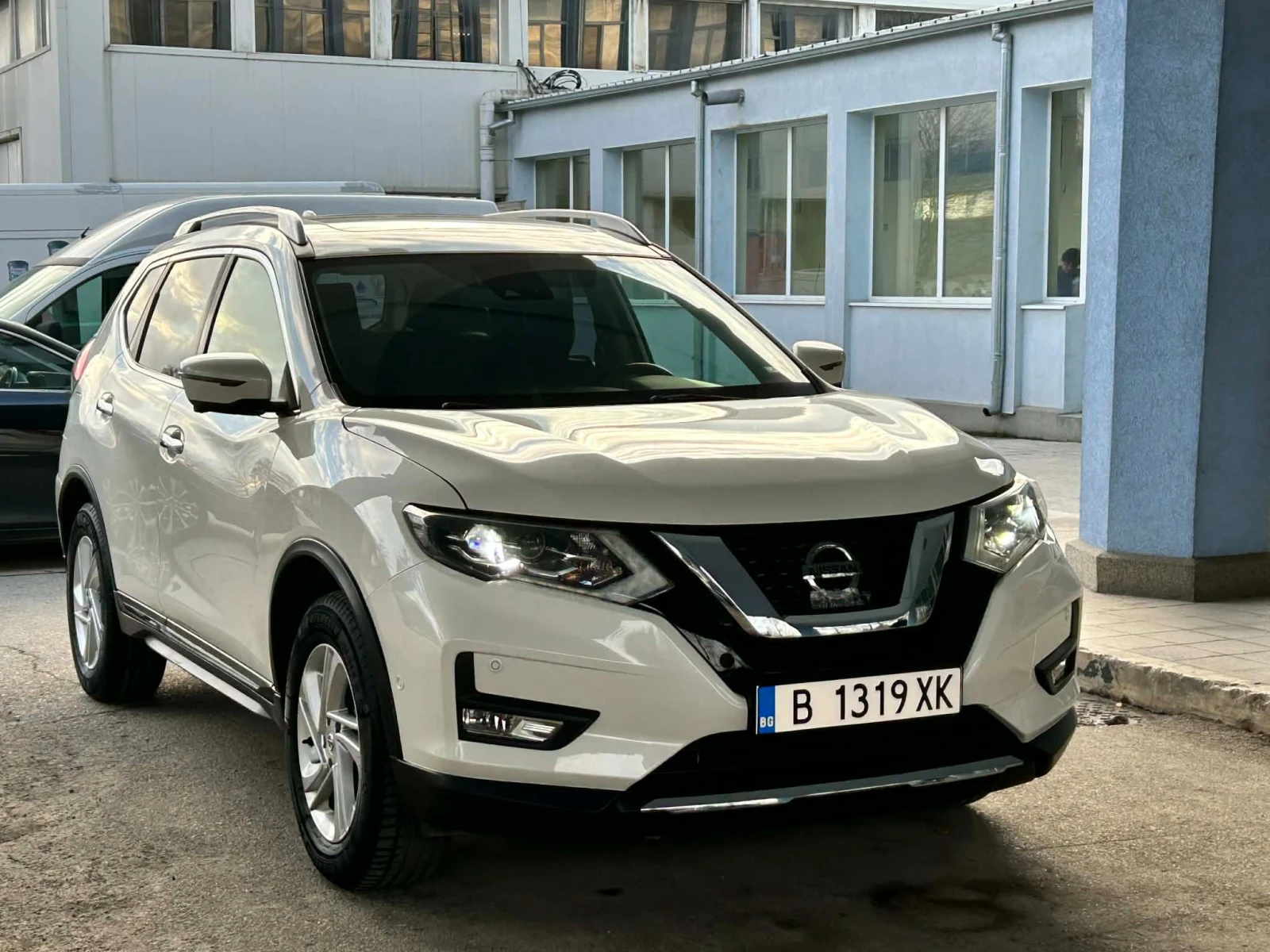 Nissan X-trail TEKNA 2.0DCI 4WD 177 - изображение 3