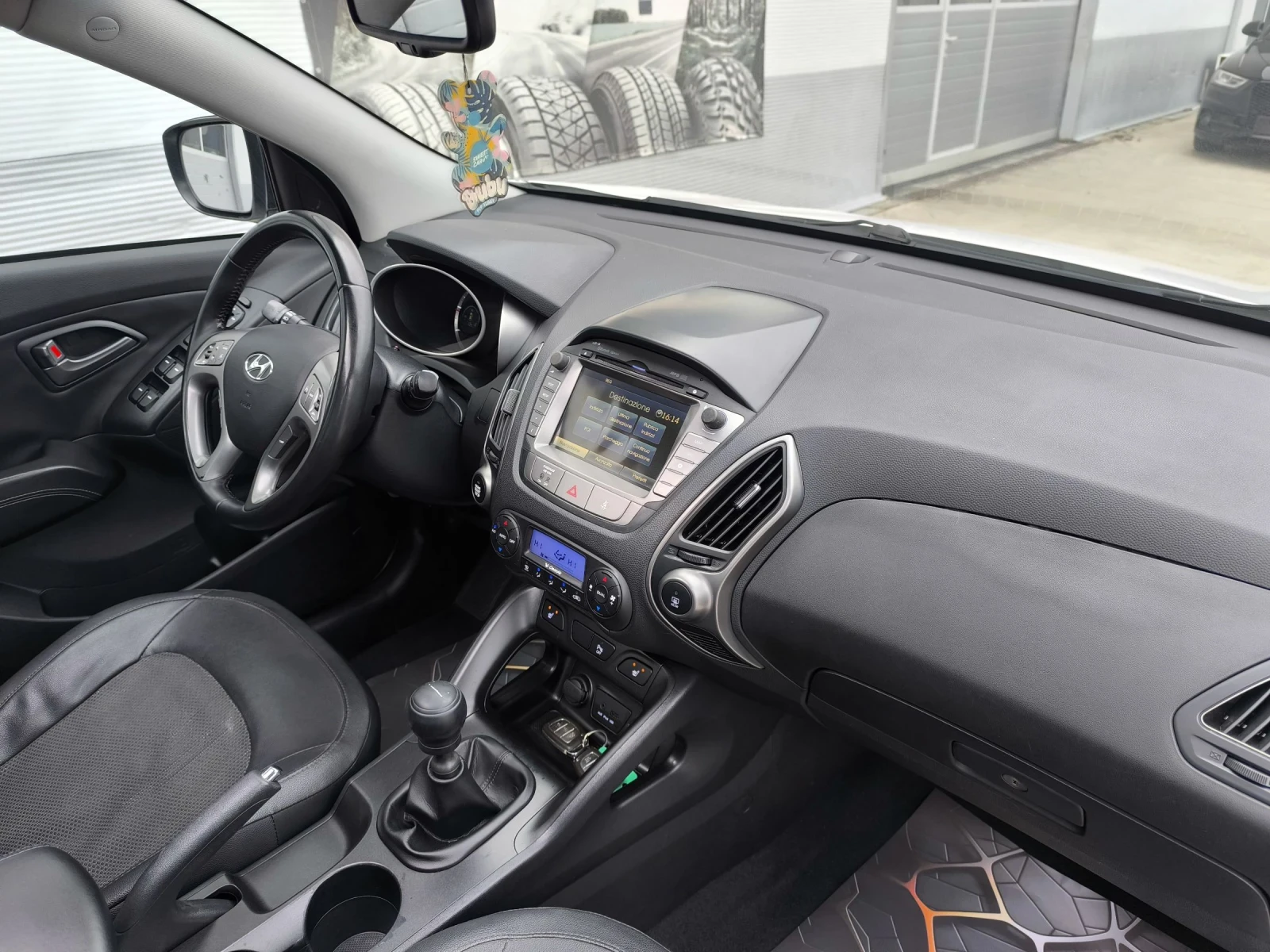 Hyundai IX35 1.7D НАВИ КОЖА КАМЕРА ПАНОРАМА  - изображение 7