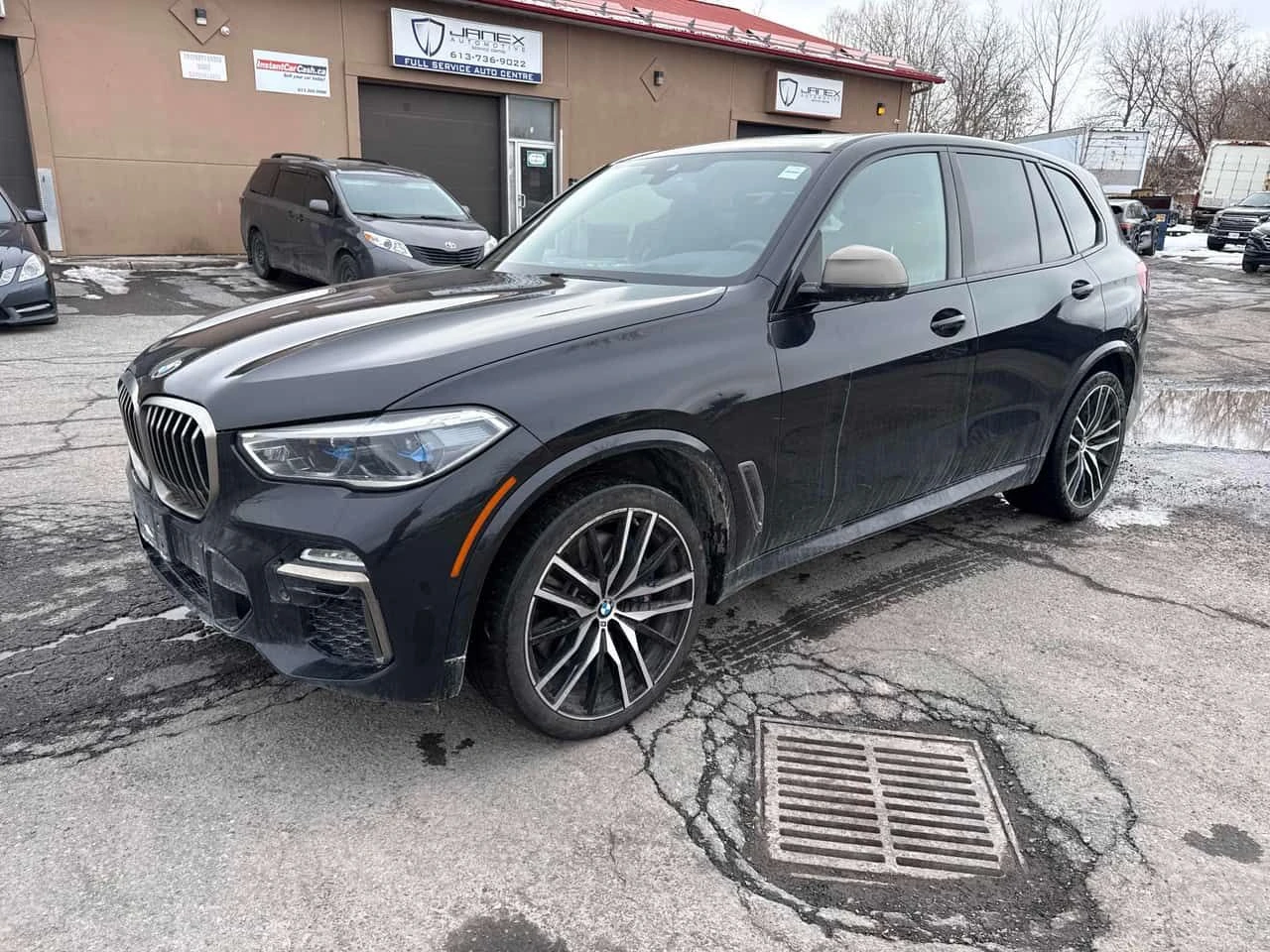 BMW X5 M50i/CARFAX/360/ОБДУХВАНЕ/PANO/LASER/HARMAN KARDON | Auto.bg — изображение 1
